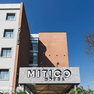 4* Hotel Mitico & Natural